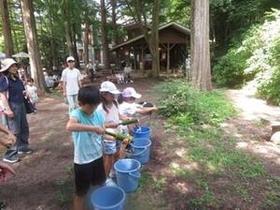 2025.8.17_放置竹林の竹の利活用（水鉄砲づくり）_2.jpg