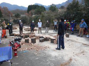 災害に強い森を作る・森を学ぶ薪づくりワークショップ１